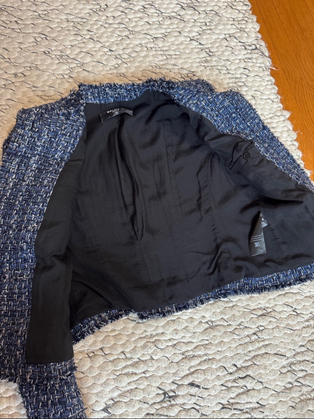 Balmain Dark Navy Bouclé Tweed Jacket with Gold Buttons - Picture 5 of 8
